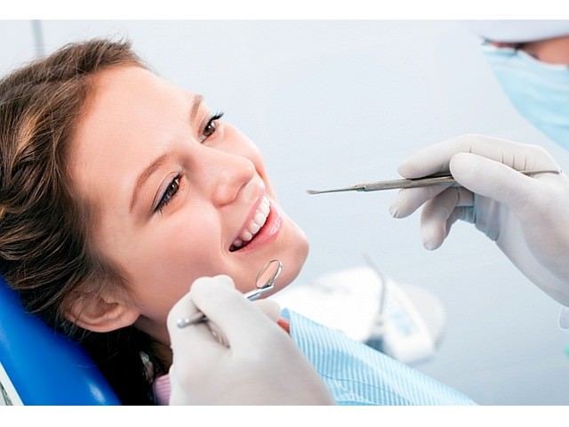 Что входит в терапевтическое лечение зубов thumbnail